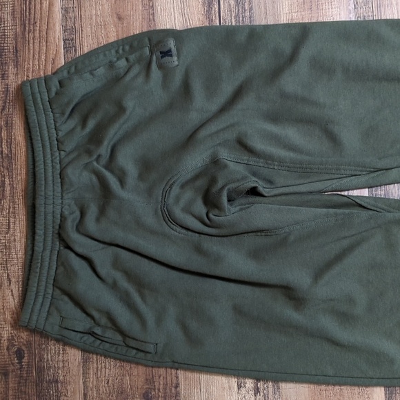 Savage X Fenty Xssential Oversized Rolled Cuff Jogger Olive Grey Unisex Medium - Picture 2 of 10